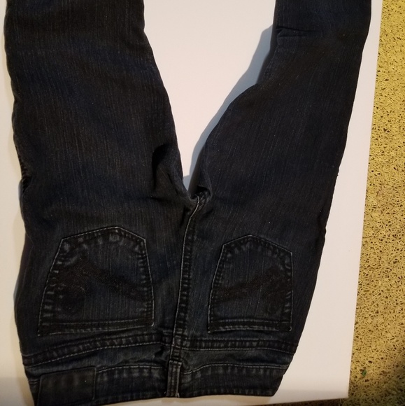 Jeans - Picture 2 of 4